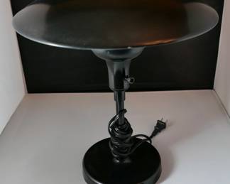 Vintage style table lamp