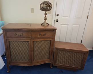 Vintage Motorola Stereo in Drixel Cabinet 