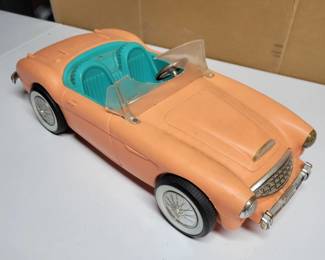 Vintage pink Barbie car with damage. Look at photos closely.