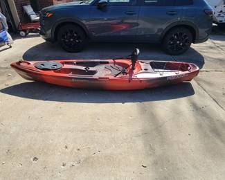 Perception Prescador 10.0 Kayak (10.5' long) with fishing pole holder
