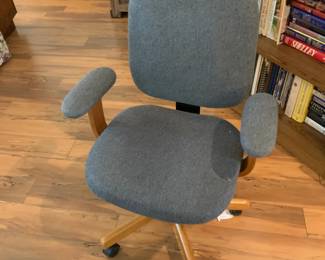 #25 Desk Chair $35.00