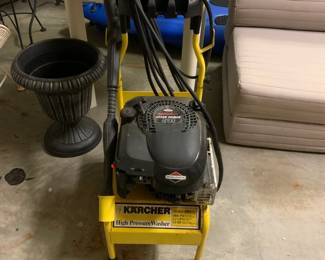 #52 Karcher Pressure Washer 50 hp $50.00