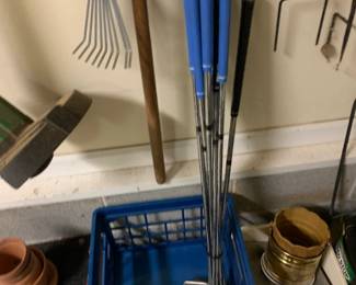 #54 8 Golf clubs Callaway Big Bertha $80.00