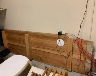 #43 Wood ramp Homemade. Solid. 103x3"x30" $65.00