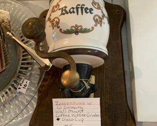 #105 Zassenhaus w. Germany Wall Mount Coffee Kaffee Grinder Glass Cup $75.00