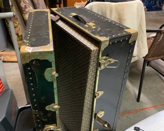 #48 Black Trunk w tray 20x36x12" $25.00