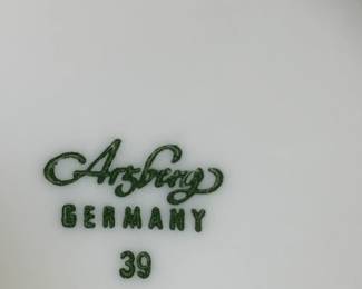 #130 Arzburg Germany Set of China w/Teacups, Sugar and Creamer w/Teapot $30.00