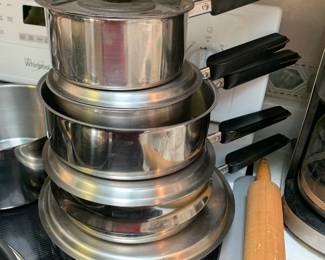 #71 9 piece rever ware pot sets old $40.00