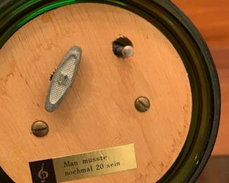 #93 VTG musical wine glass reuge swiss movement 7 inch tall $20.00