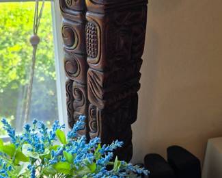 tiki vintage lamp