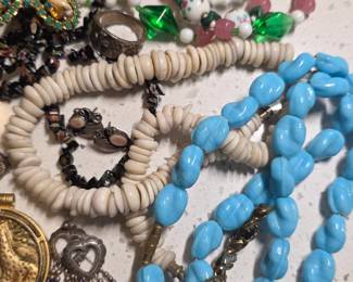 vintage ladies jewelry
