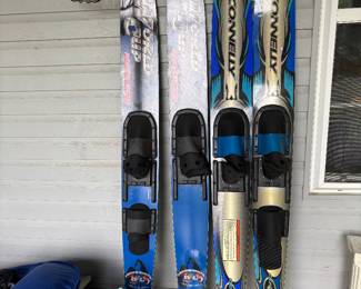 Water Skiis