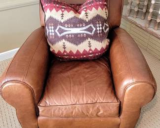 Oh...so...comfy! I need a book and a glass of wine...and a blanket ;-)