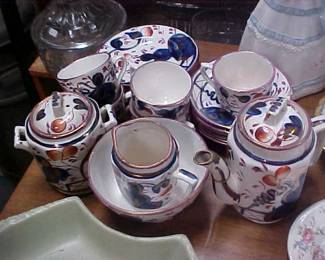 Tea set.