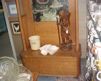 Halltree, Wooden Artwork, Mugs, Punchbowl.