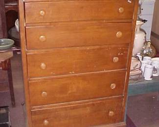 Mid Century Chest of Drawers.