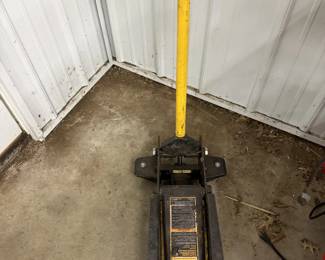 Floor jack