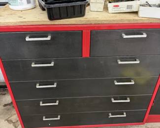 Shop cabinet with drawers