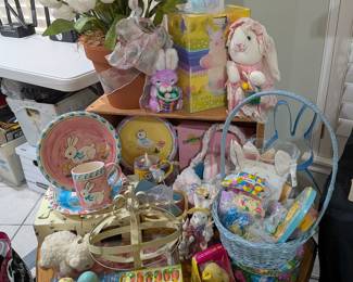 Easter Decor Collection