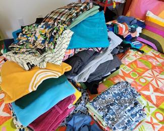 so many great mens clothes--all in perfect condition. Size 31-32 waist, M-L tops and jackets.