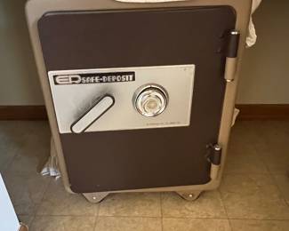 EP SAFE-DEPOST COMBINATION STEEL HOME SAFE