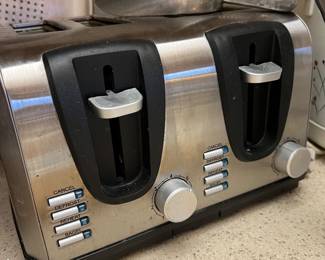 4 SLICE TOASTER