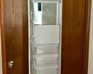 OVER DOOR MIRROR ORGANIZER