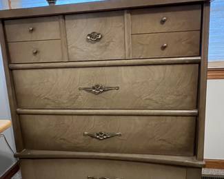 MATCHING VINTAGE CHEST OF DRAWERS 1950'S / 60'S