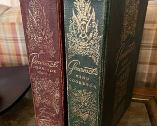 VINTAGE GOURMET COOKBOOK, GOURMET'S MENU COOKBOOK