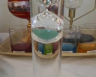 G.W. Schleigt Newton Gravity Floating Green