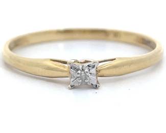 Petite Natural Diamond Solitaire Illusion Miracle Ring in Yellow Gold