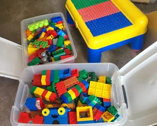 LEGOS