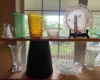 DEPRESSION GLASS, PINK FROSTED GLASS BOWL