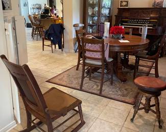 ANTIQUE SEWING ROCKER