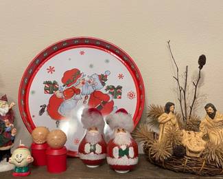 VINTAGE NATIVITY AND CHRISTMAS DECOR