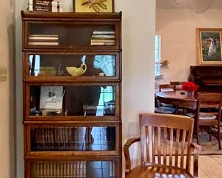 ANTIQUE 5 STACK LAWYERS BOOKCASE.  IT IS IN WONDERFUL CONDITION AS IS ALL THE ANTIQUE FURNITURE AT THIS ESTATE.  