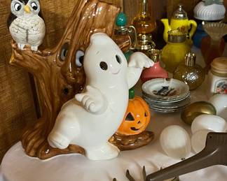 VINTAGE HANDMADE HALLOWEEN CERAMICS