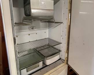 INTERIOR OF VINTAGE FRIGIDAIRE REFRIGERATOR