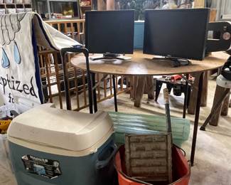 COOLER, COMPUTER MONITORS