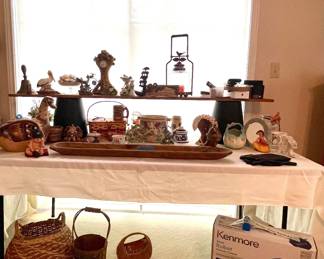 BASKETS, COUNTRY DECOR