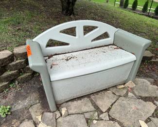 Resin Yard Chest Sofa