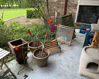 Pots - Cat Houses - Gate - Mini Bench