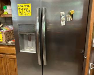 Refrigerator Freezer