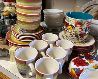 Dishware 