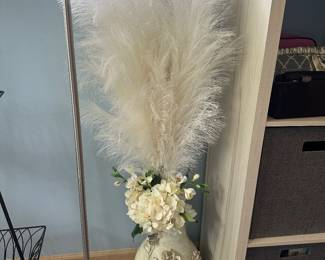 More decor......