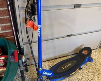 Razor scooter