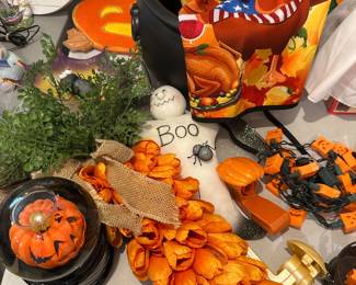 Fall/Halloween decor......