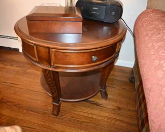 Round End Table