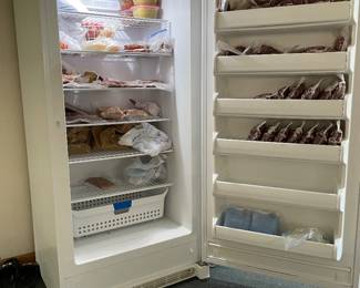 Upright freezer 9-6-19. Frigidaire