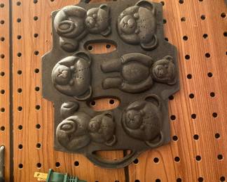 Vintage John Wright teddy bear mold